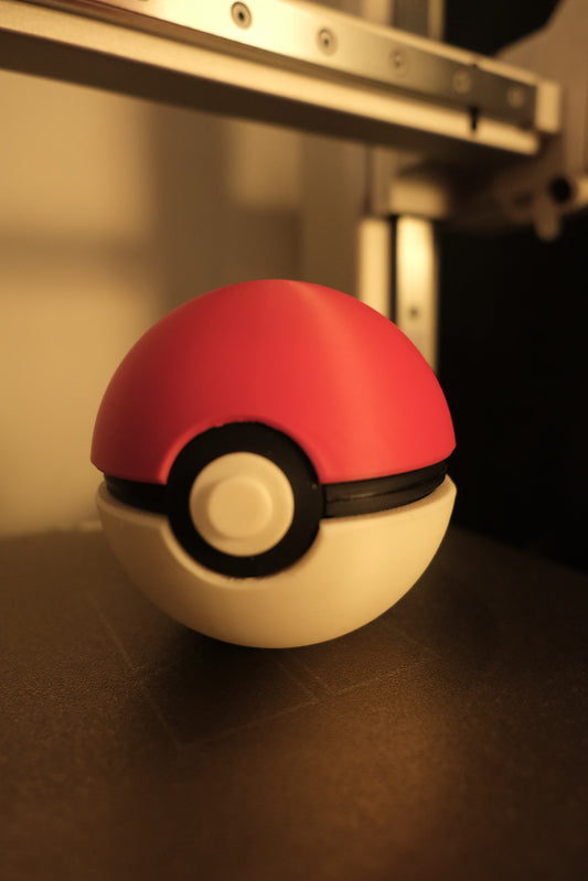 Creature Catching PokBall Red/White